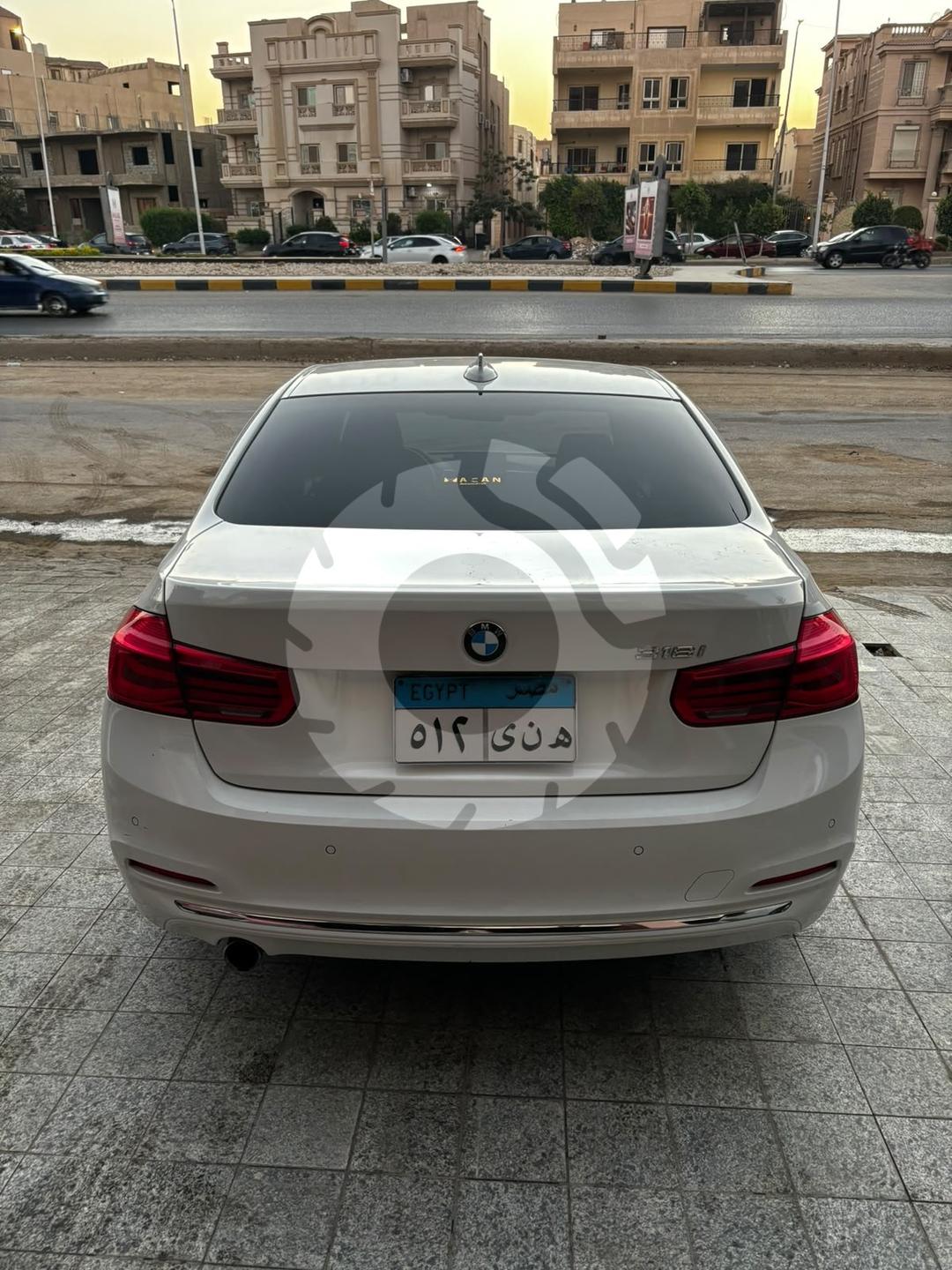 بى ام دبليو 318i 2018 - 2