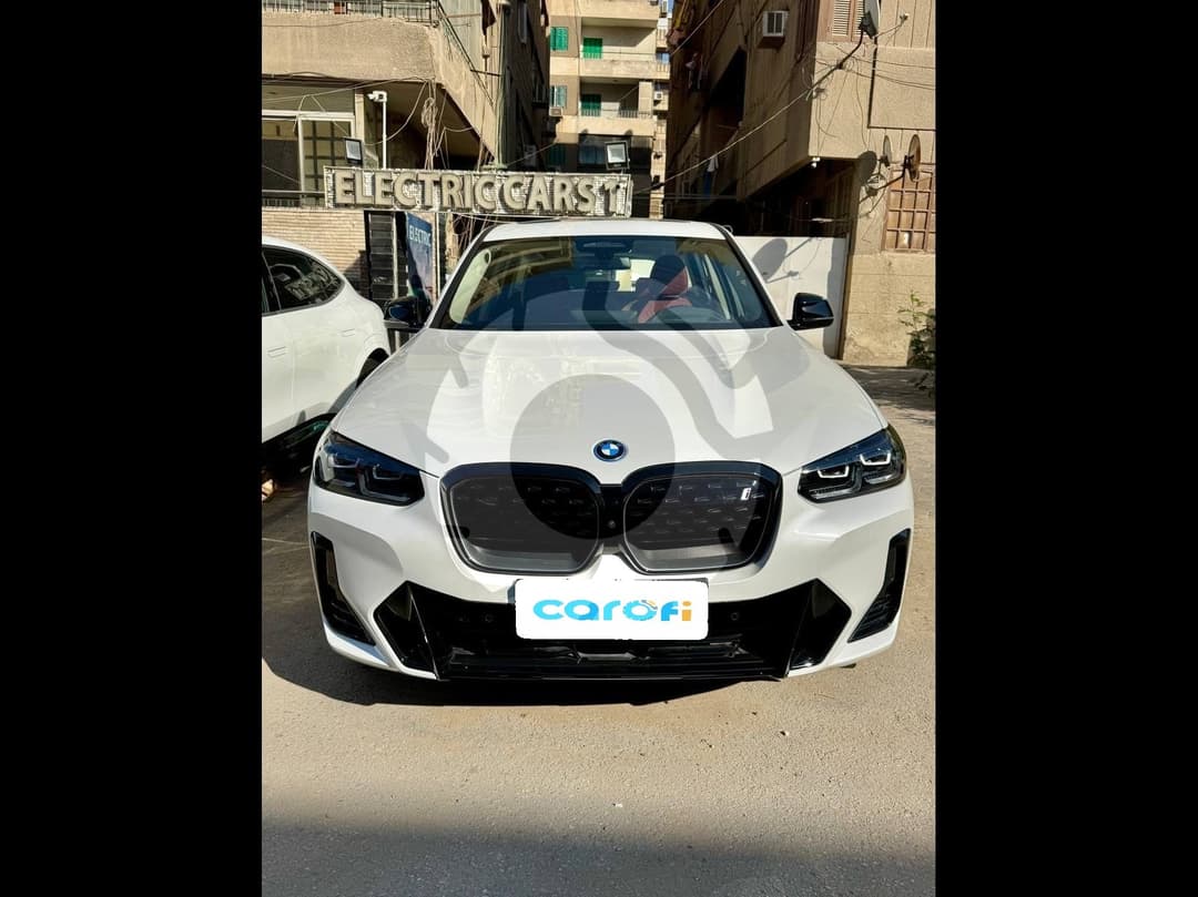 بى ام دبليو IX3 2025 - 1
