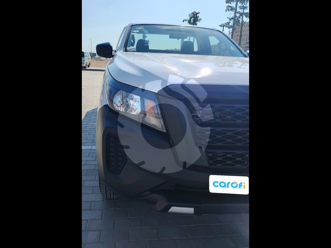نيسان نيفارا 2026 - 4