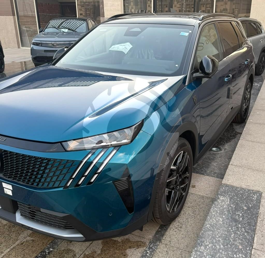 بيجو 5008