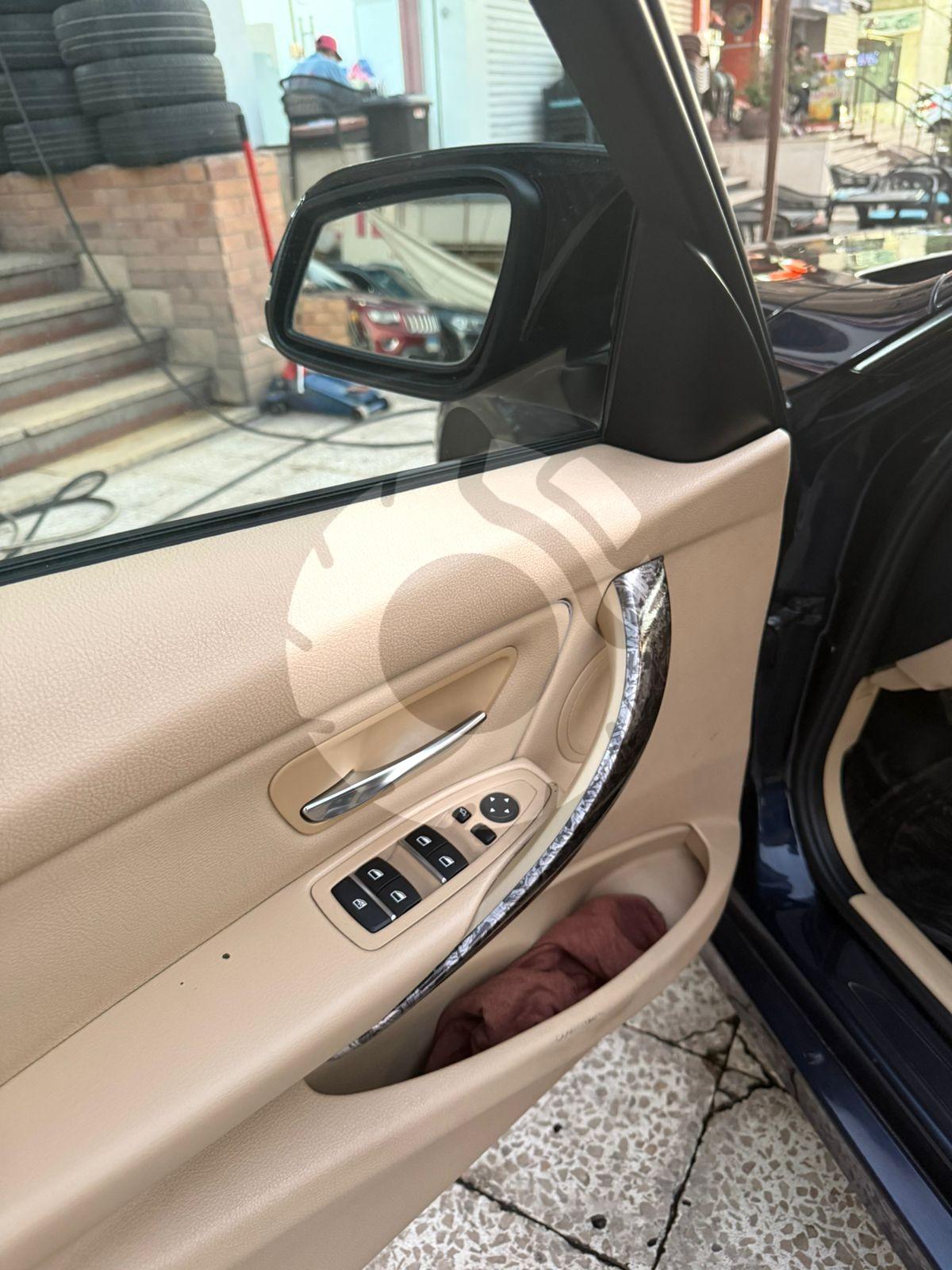 بى ام دبليو 318i
