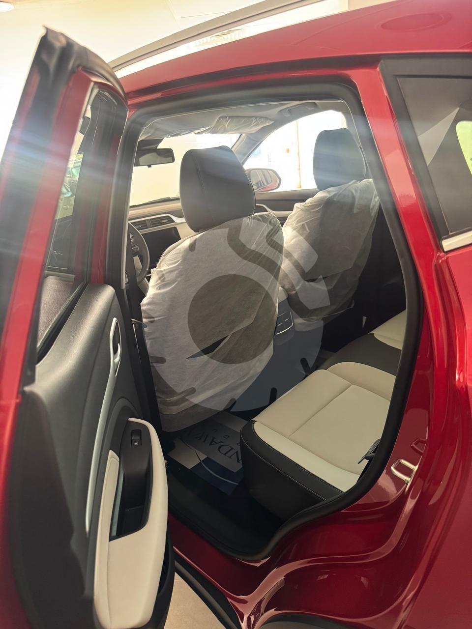 إم جي zs plus