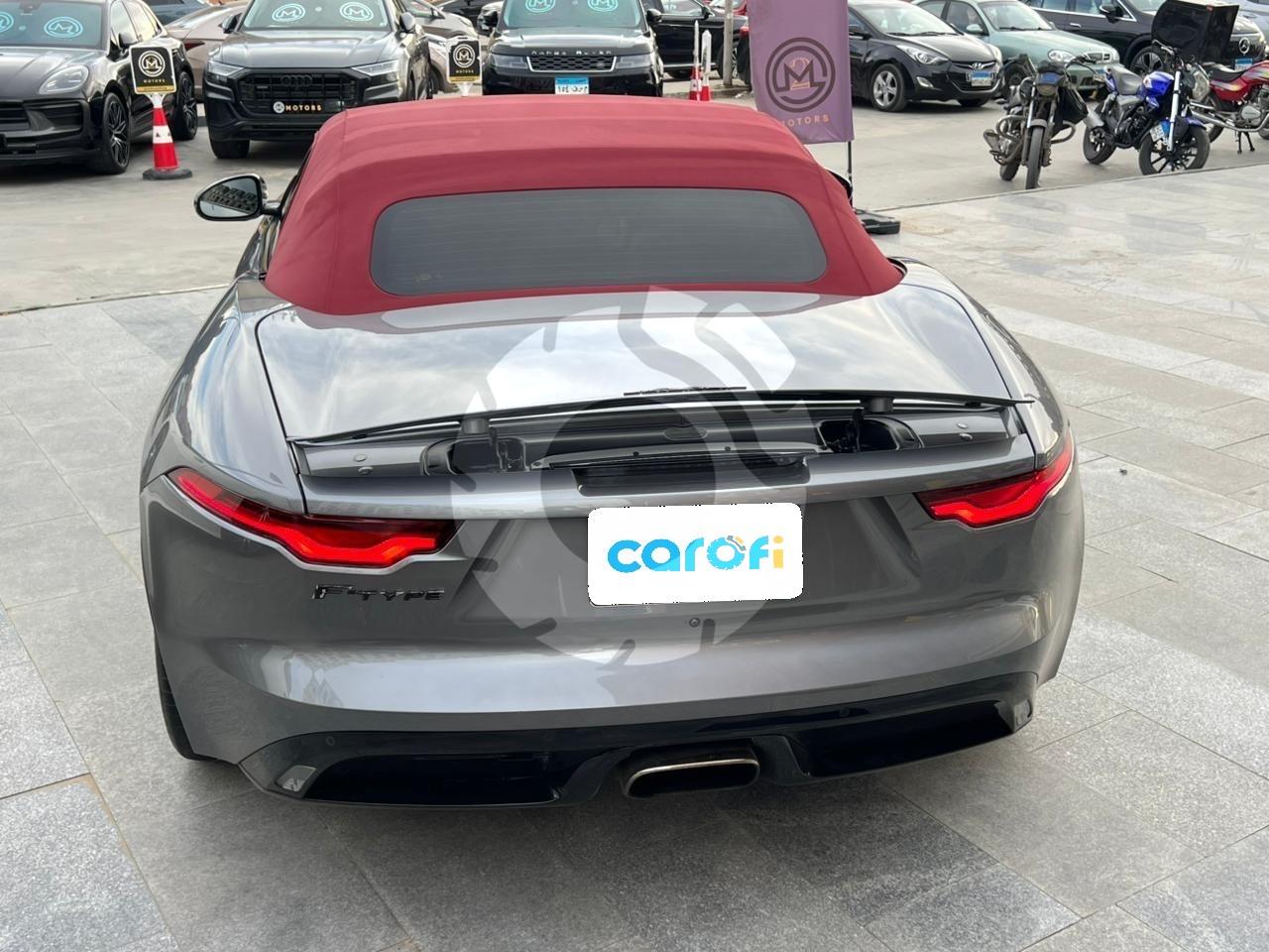 جاجوار F-TYPE
